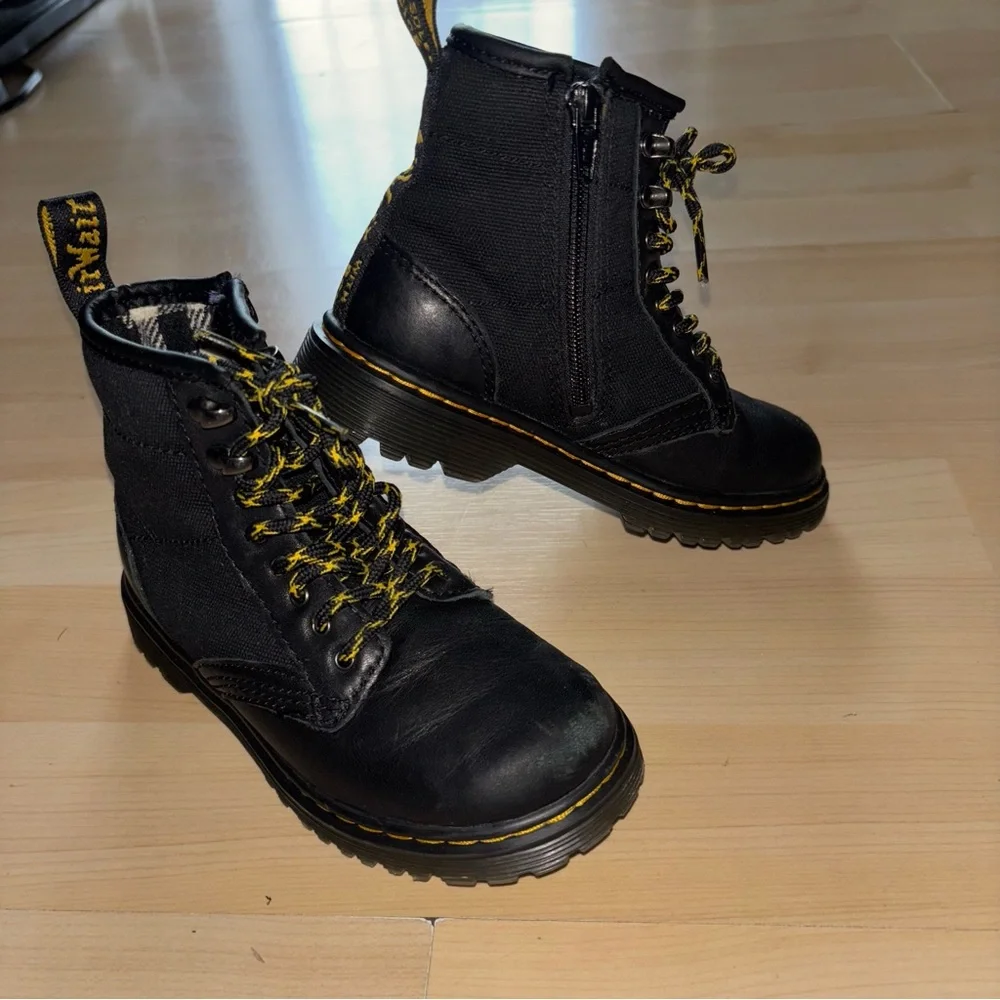 Dr. Martens‎ Black Leather Boots Toddler Sz 10 AirWair Bouncing Sole Lace Up Zip